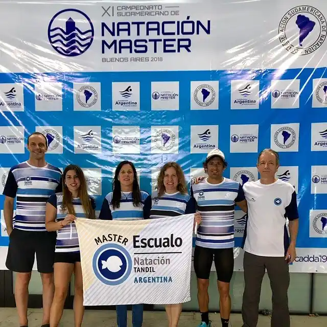 Los Master de Escualo sumaron varias medallas 