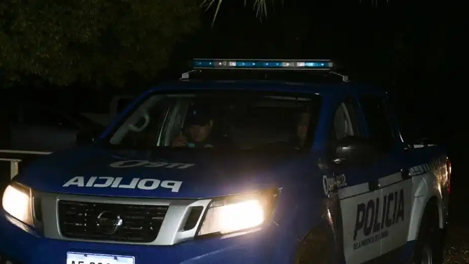 Policía de Córdoba. Patrullero.