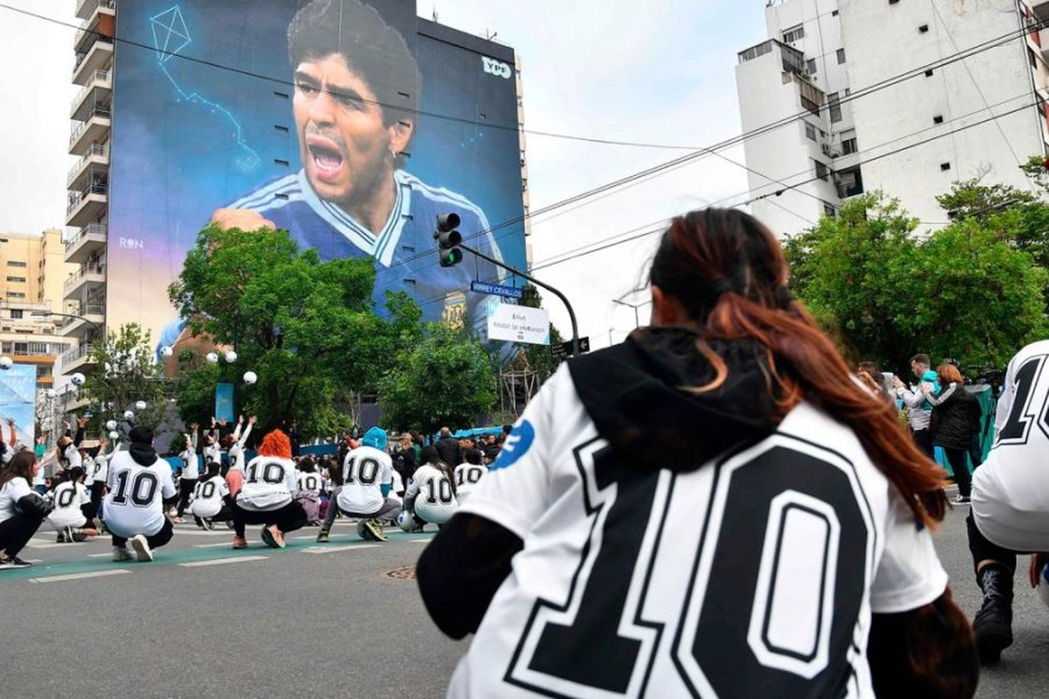 Emocionante: el mural más grande del mundo en homenaje a Maradona