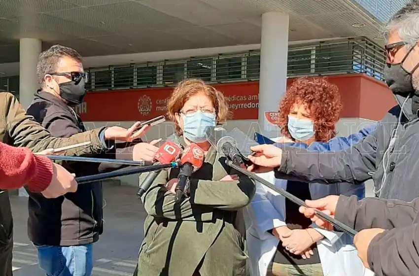 520 casos en 72 horas: buscan descomprimir las clínicas y traer médicos de otros municipios