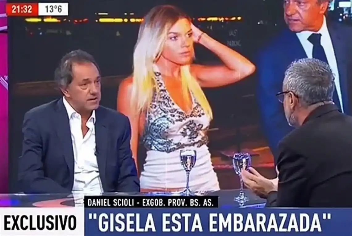 El escándalo complica la postulación de Scioli