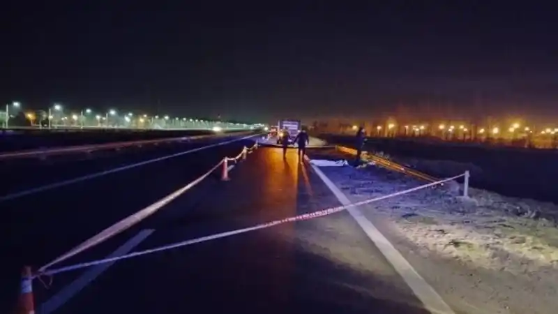 El cuerpo estaba tendido en el kilómetro 317 de la traza en la mano que va hacia la ciudad de Córdoba
