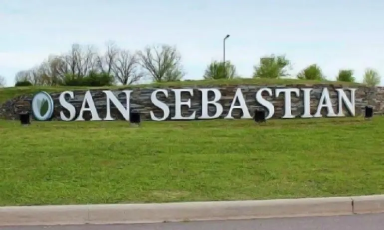 Roban en dos casas del country San Sebastián