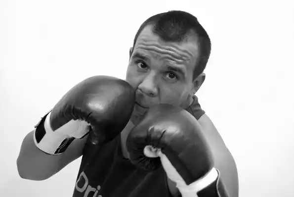 Una de cal y una de arena para los pesados de la ciudad 