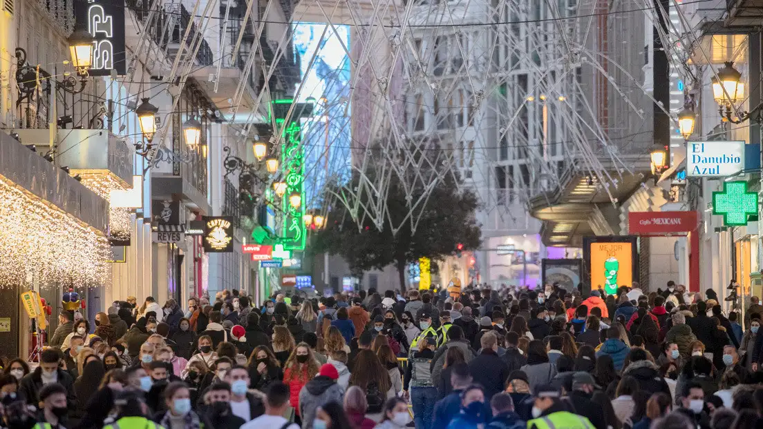 España endurece las medidas antes de Navidad para frenar los contagios