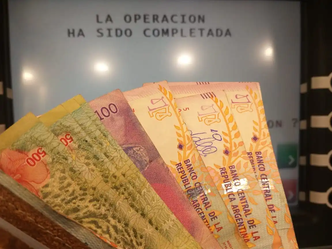 Continúa este sábado el cronograma de pagos a los estatales provinciales 