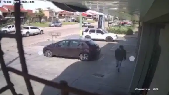 Le robaron la PC y lo extorsionaron: "Ellos borraron todo, pero yo hice capturas de pantalla de cada conversación"