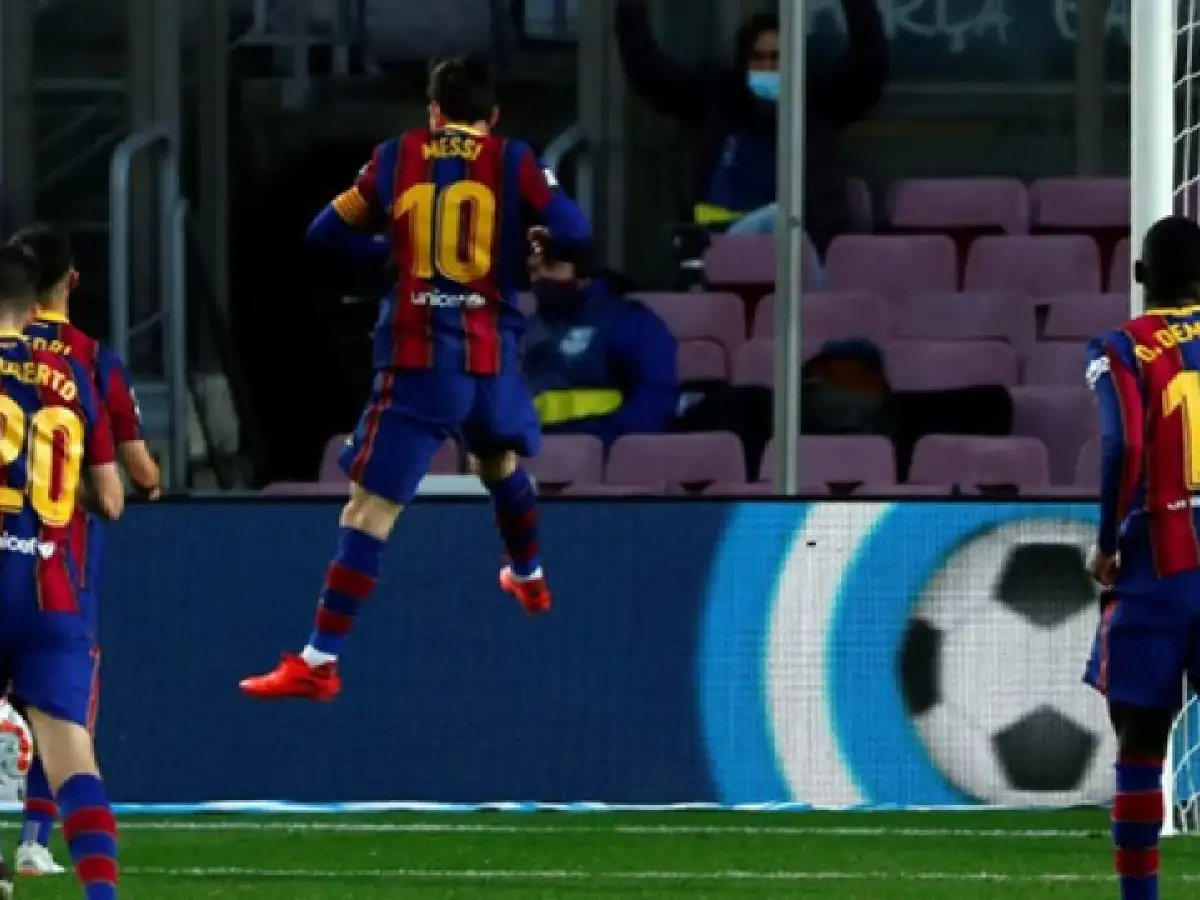    Messi entró desde el banco y aportó un doblete en el triunfo del Barcelona 