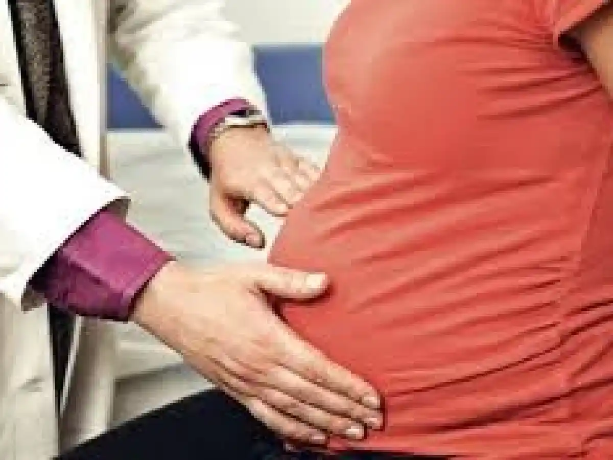 Se amplió el programa de protección de la embarazada y su bebé