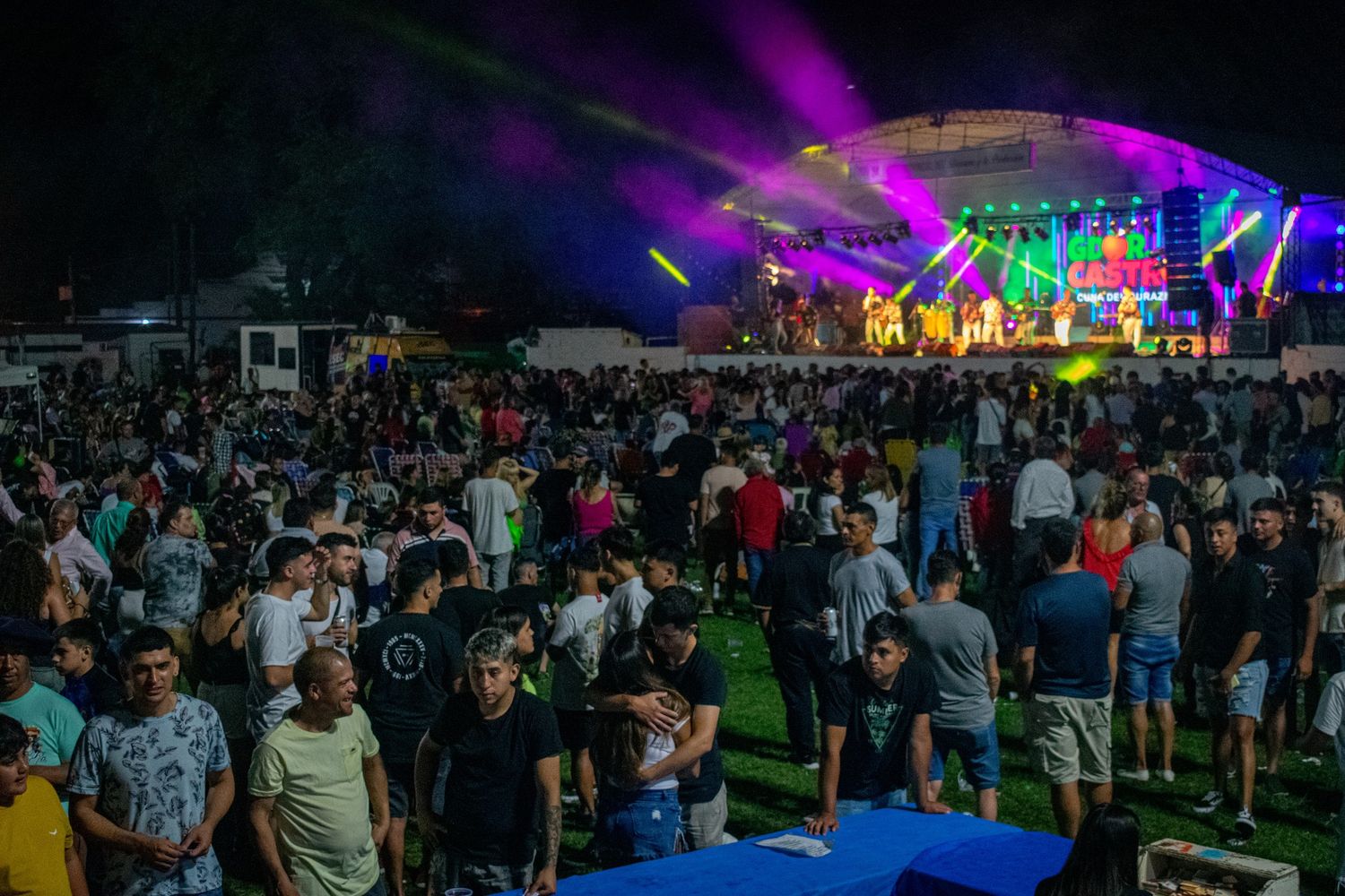 Fiesta del Durazno: finalmente, habrá colectivos gratis a Gobernador Castro