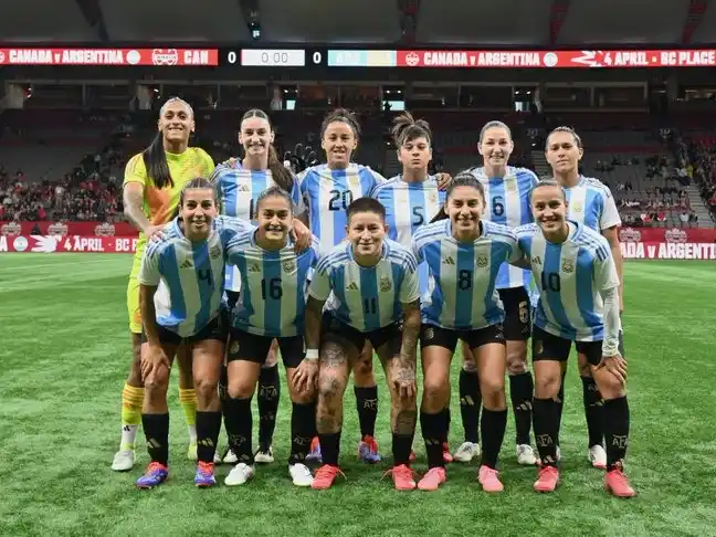 La Albiceleste jugará la revancha el martes 8 . Foto:@Argentina ·