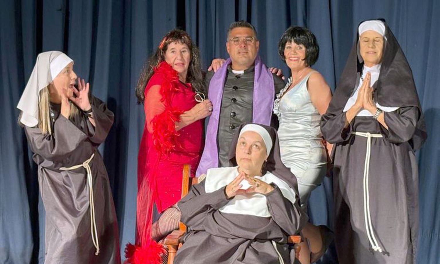 Elenco completo de “Confesionario”. Y una puesta en escena imperdible.