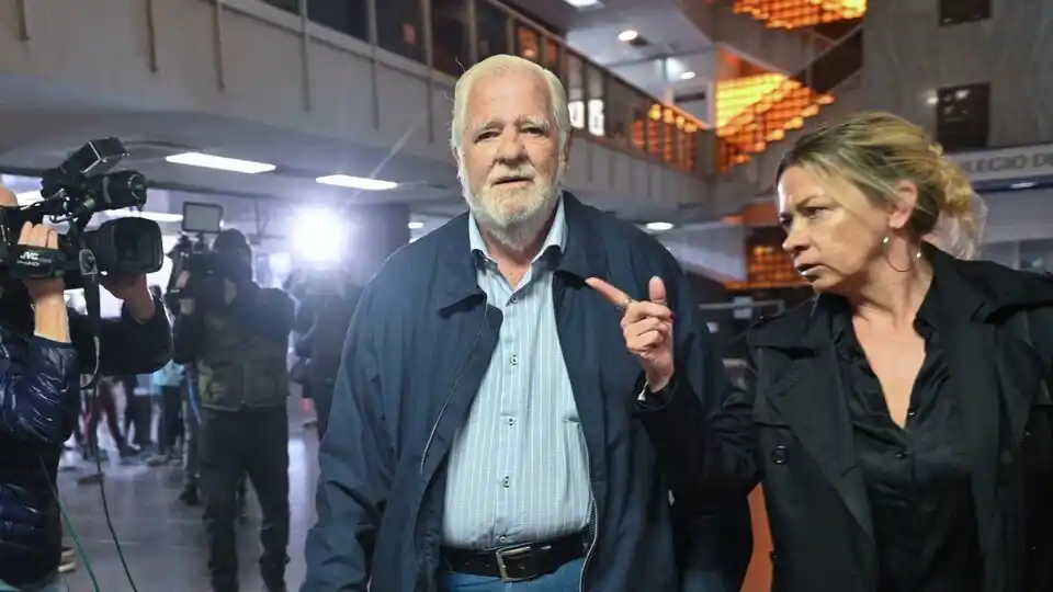 Caso Belsunce: "Vamos a escuchar el veredicto", dijo Carrascosa al ingresar a los tribunales de San Isidro
