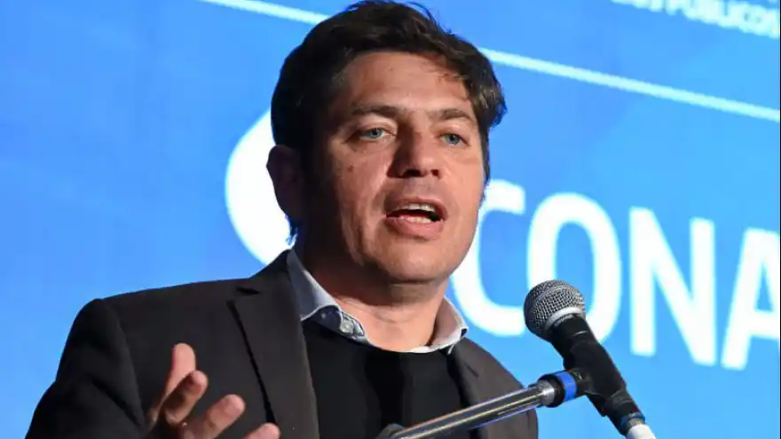 "No es buena señal excluir a los gobernadores que considera ‘enemigos’”, aseveró el gobernador.