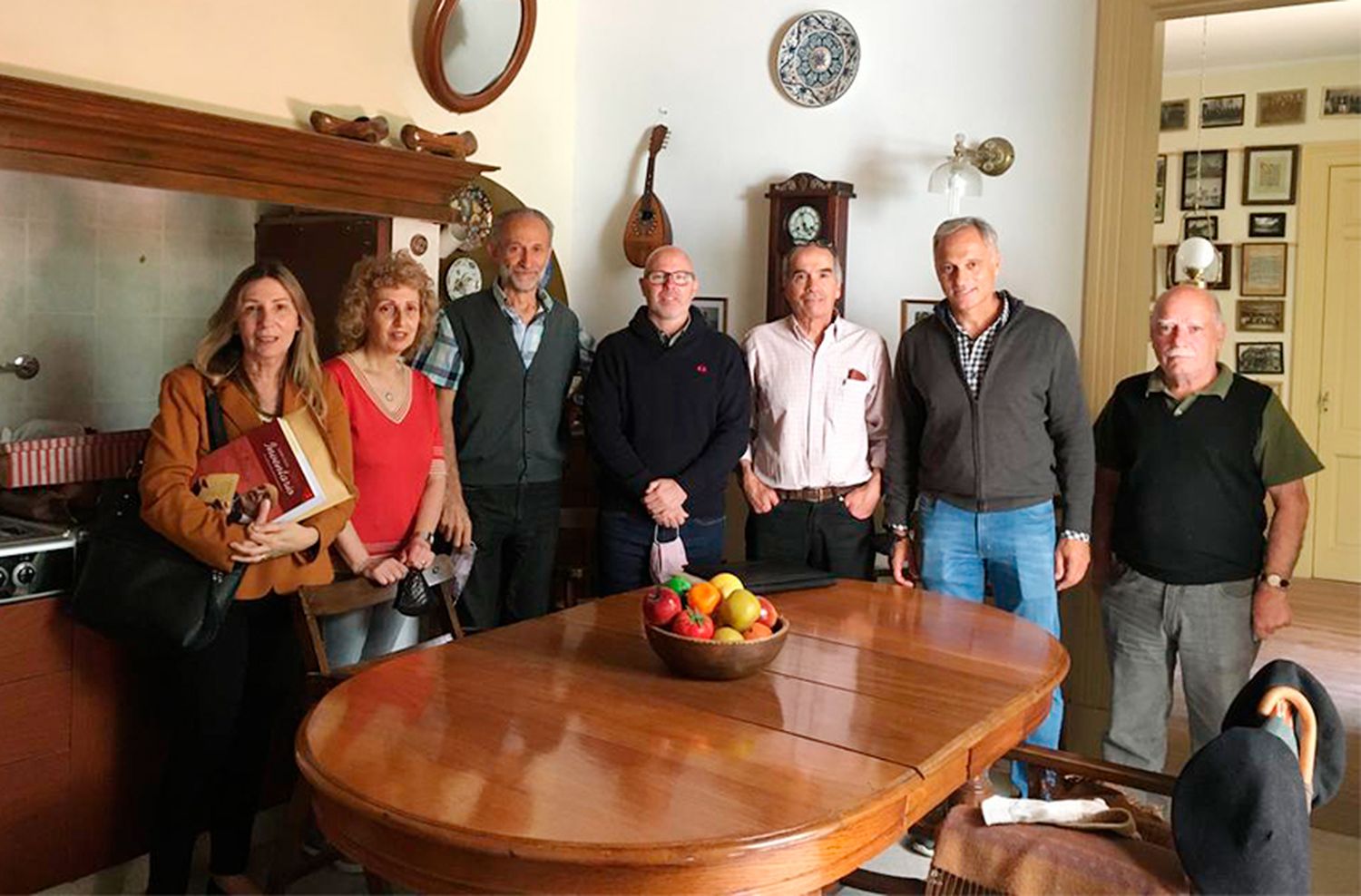 Arquitectos recibieron la casa de Roberto Cova