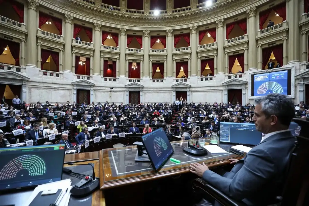 El Gobierno buscaría sancionar la reforma laboral el 27 de febrero en el Senado
