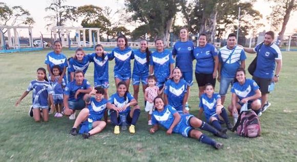 Santa María goleó y es semifinalista.  A Constitución no le alcanzó