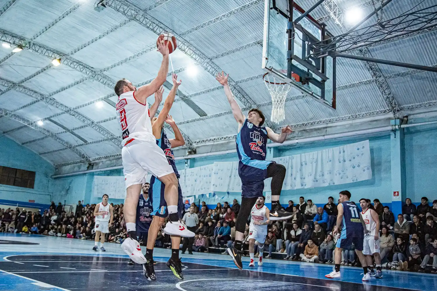 El Globo dominó en el Pre-Federal de básquet ante Club de Pelota