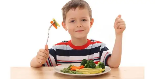 Iniciativa para enseñar a comer y promover la actividad física en niños