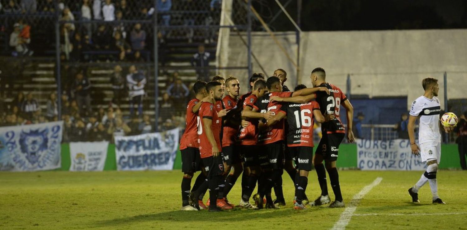 Newell’s lo ganó con un penal en el final