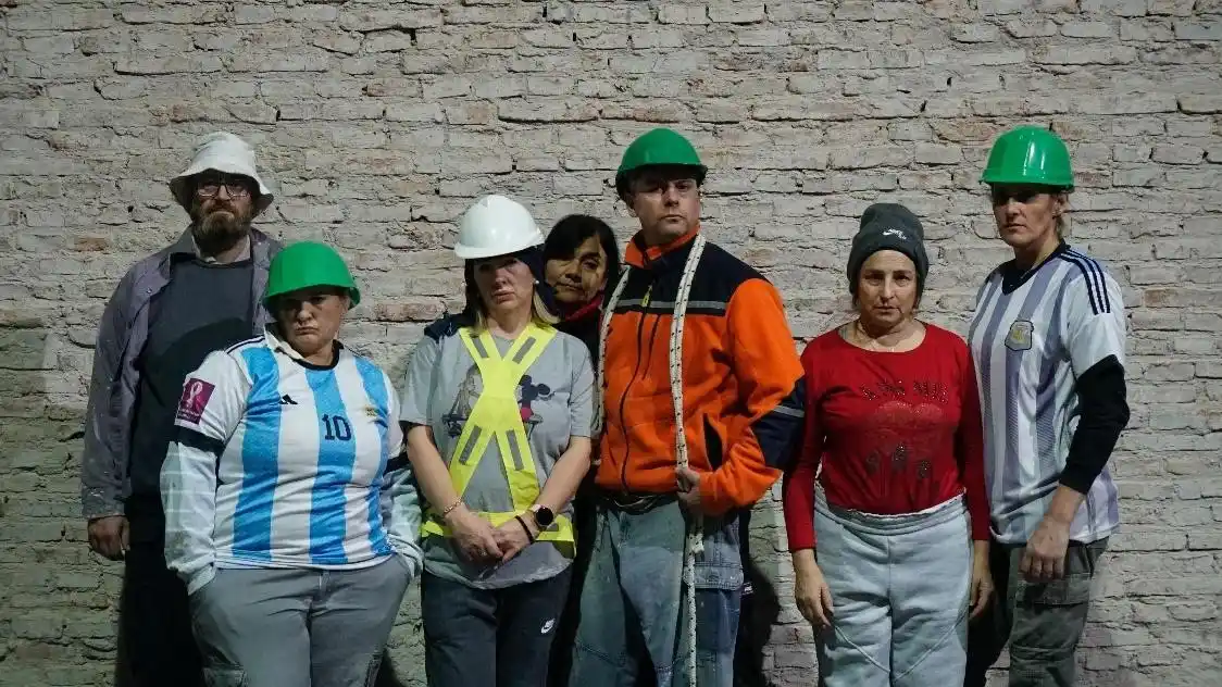 Llega a Rafaela "Obra en construcción": una comedia física que nace del juego, el entrenamiento y el oficio