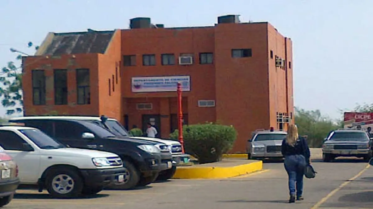 ESTE SALVAJE intentó quemar a su hermana luego de una discusión y está detenido en Falcón