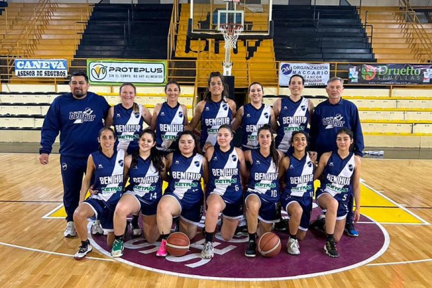 Las Lobas ,punteras invictas del Clausura