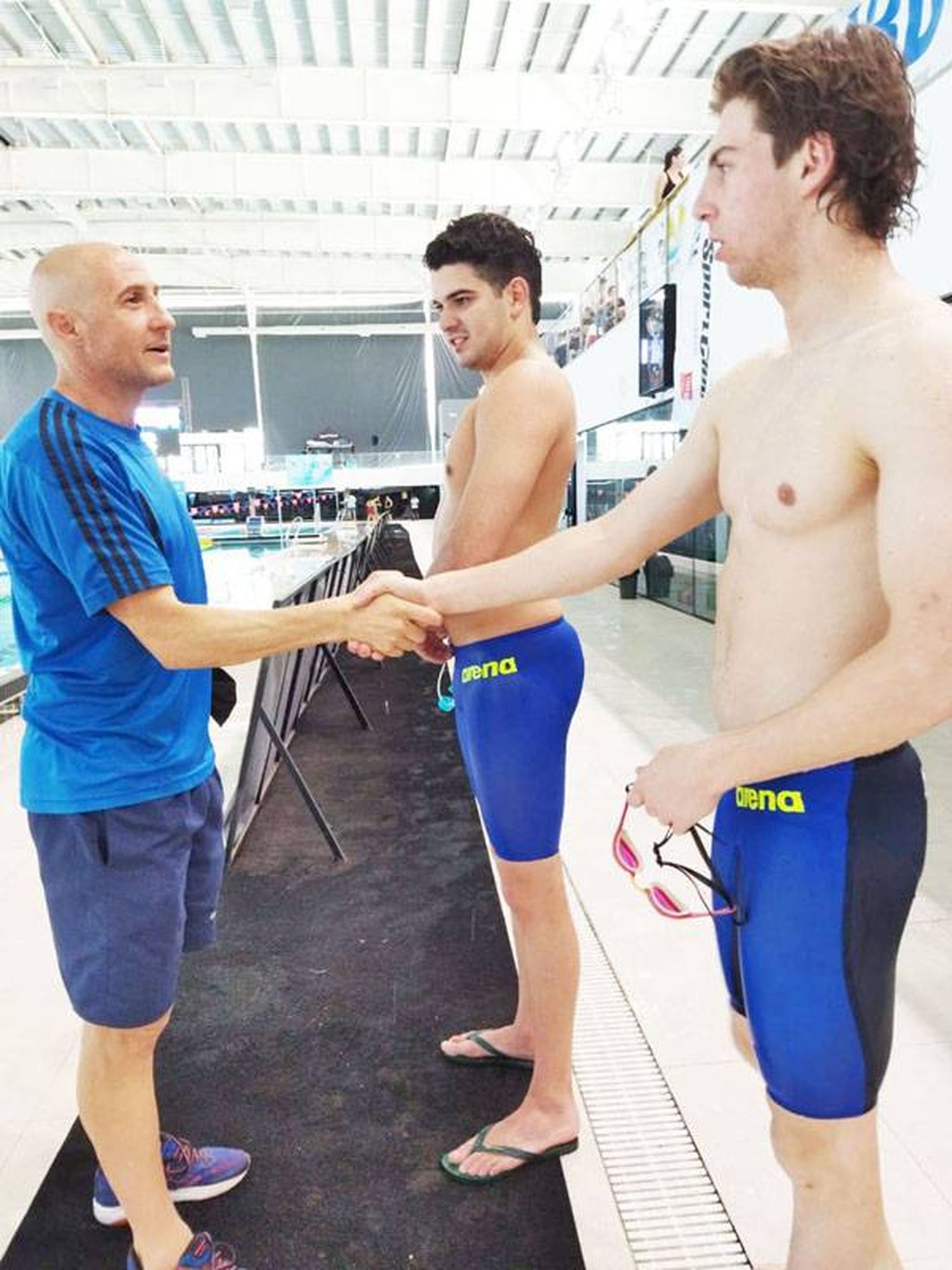 Nadadores del Centro  Integral de Natación en  importante competencia