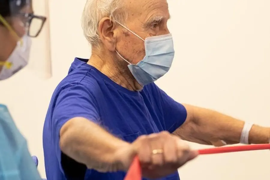 Día del Kinesiólogo: "Nunca se paró; ahora estamos trabajando seriamente en lo que es post Covid"