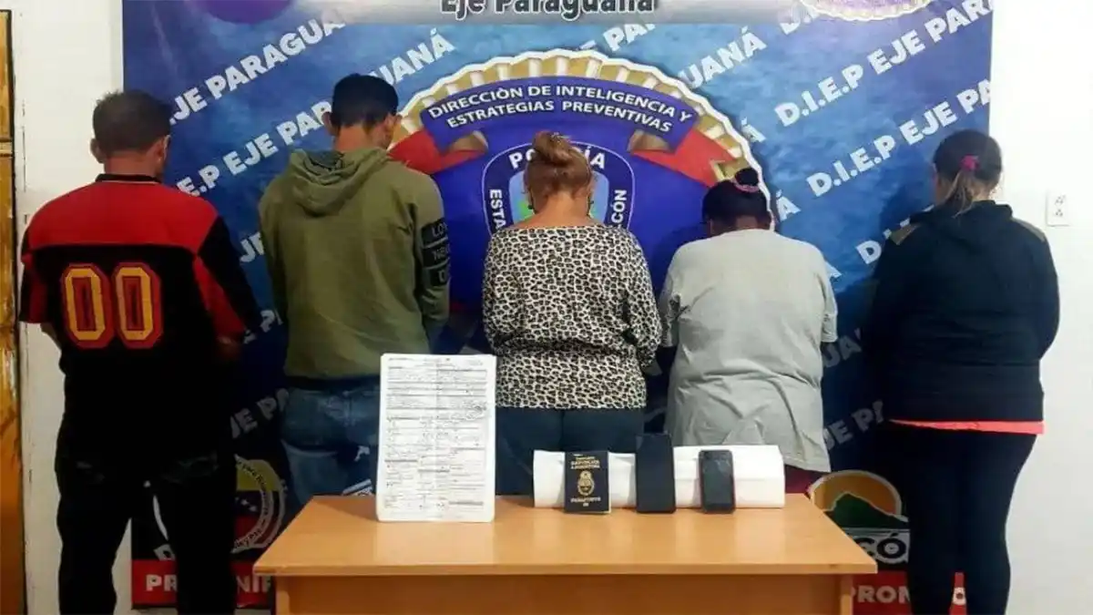 LA ABUELA NEGOCIABA: presas 5 personas que intentaron vender a un bebé por $ 2.000 en Punto Fijo