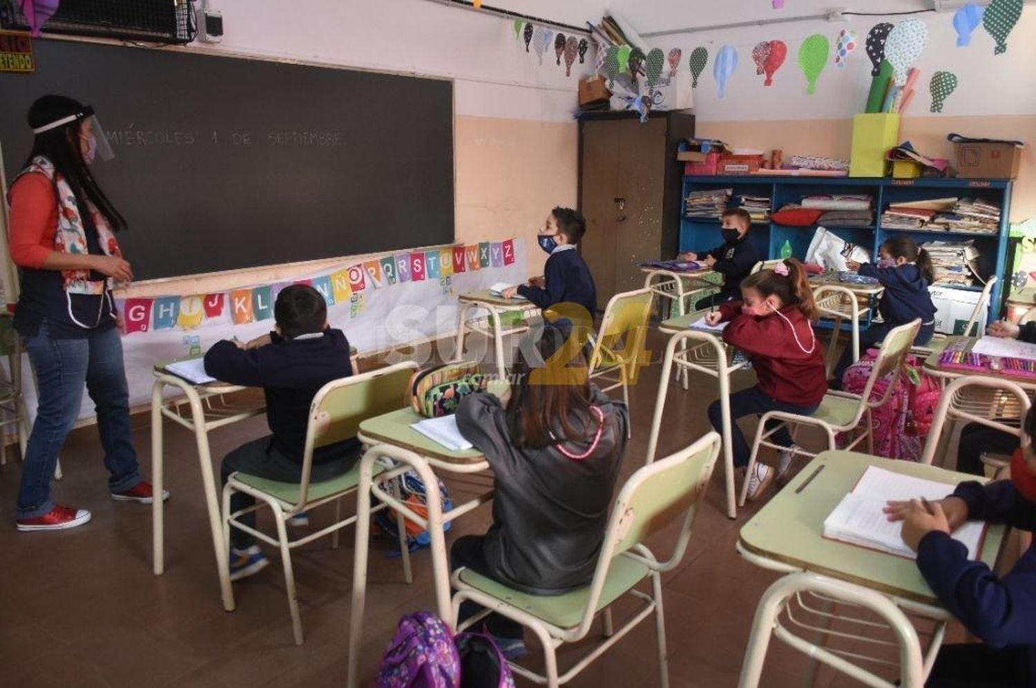 Según Educación, “el 85% promedio” de las escuelas eliminó burbujas