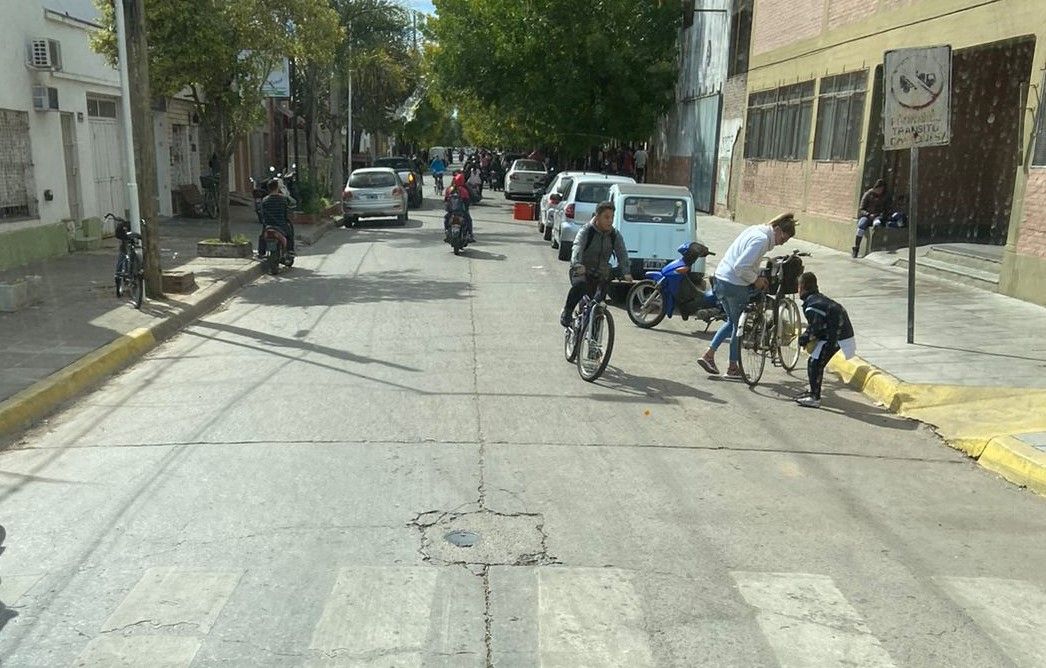 Un reporte de tránsito desató decenas de opiniones y La Opinión las refleja en esta nota.