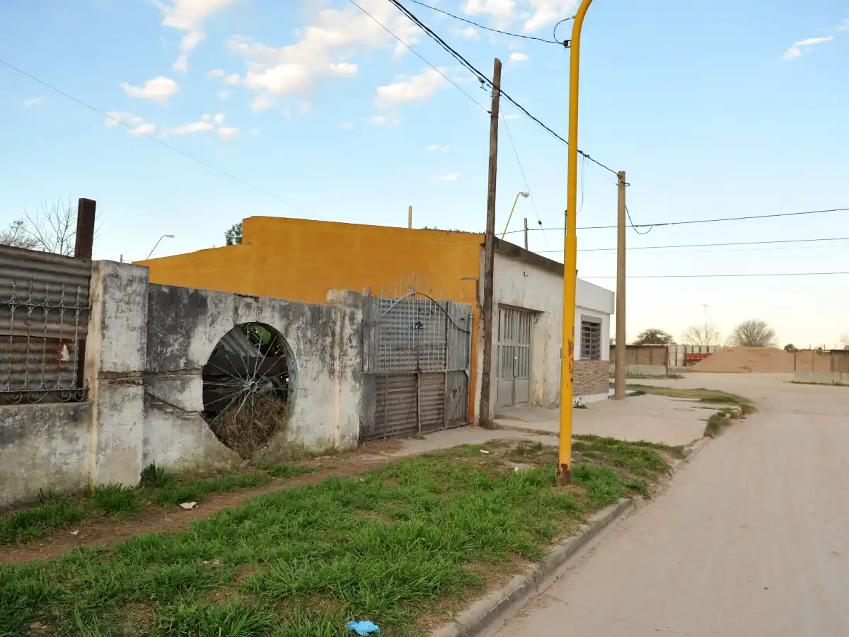 La familia de la chica atacada por perros asegura que salió acompañada