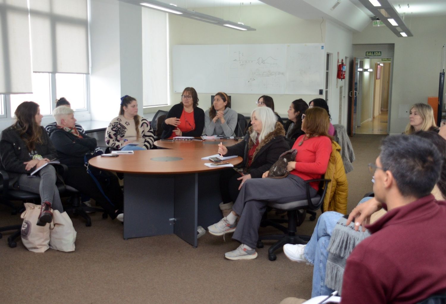 El Municipio realizó una importante capacitación para emprendedores feriantes