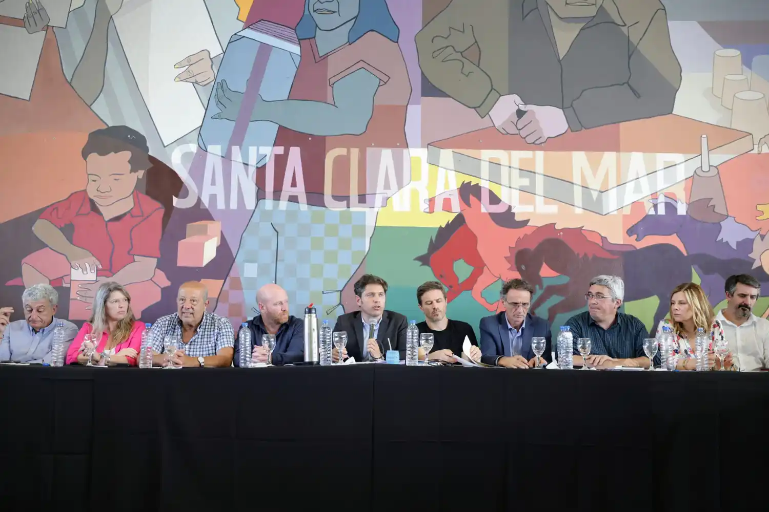 Kicillof confirmó una baja en el “turismo popular” y culpó a las políticas de Milei