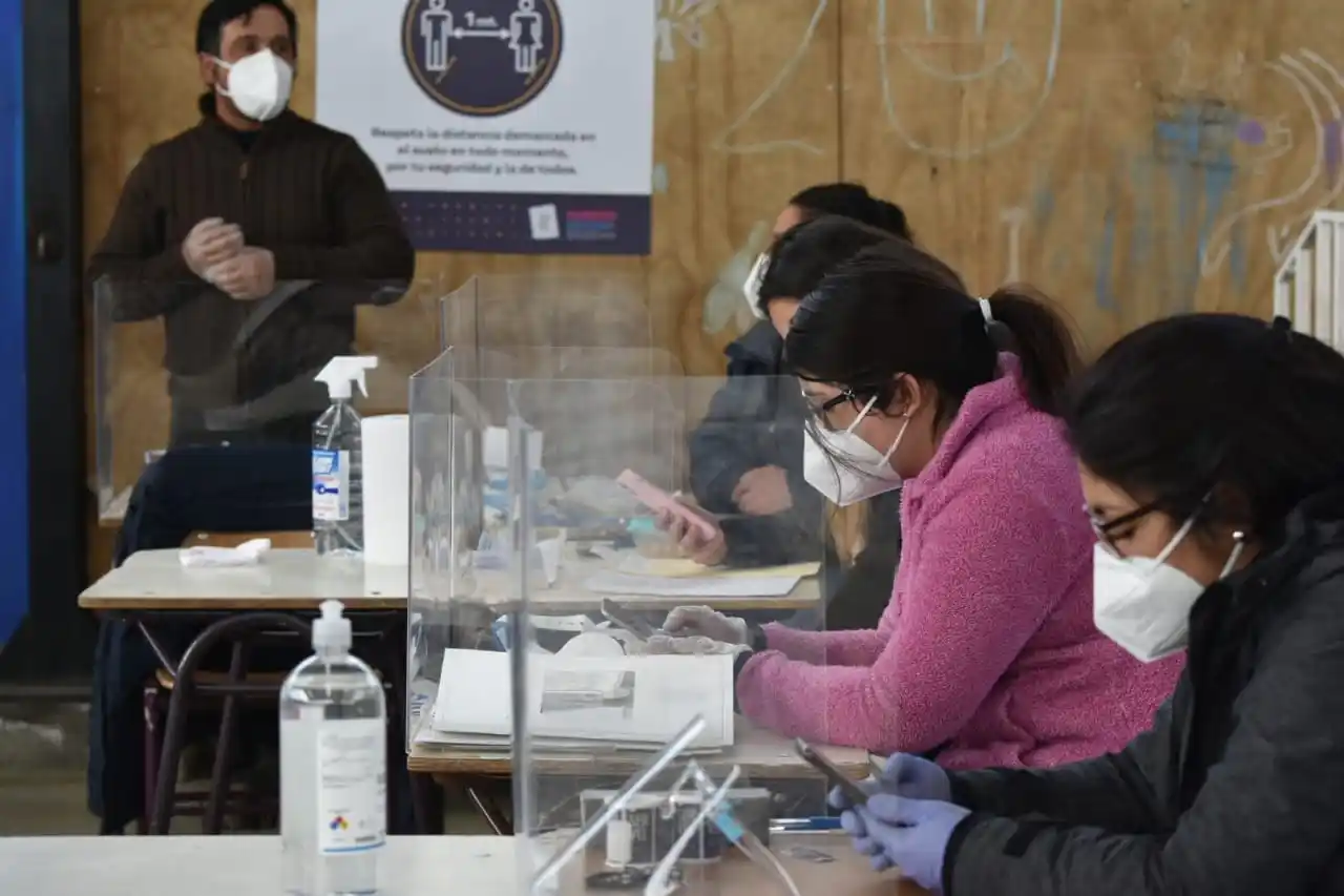 Casi 6 millones de chilenos dicen sí a nueva Constitución