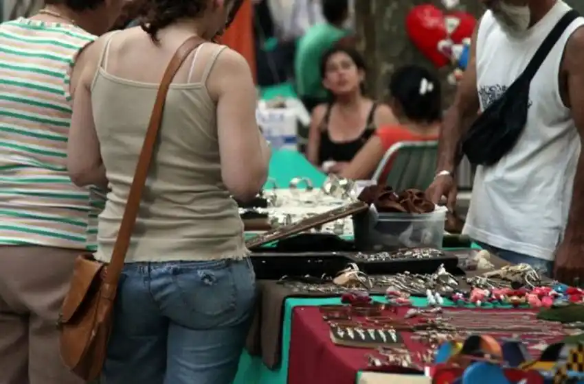 Cuando quedarse en casa es no comer: la crítica situación de los vendedores ambulantes en cuarentena