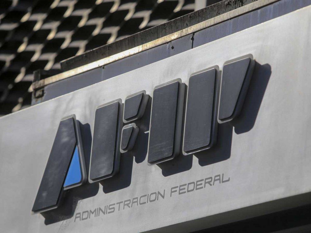 AFIP: se comenzó a fiscalizar a grandes operadores bursátiles