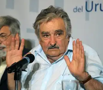 Mujica autorizó a UPM Botnia a incrementar su producción