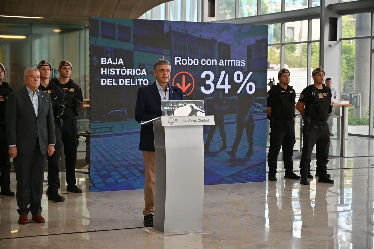 El Jefe de Gobierno porteño apuntó contra delincuentes que llegan desde la Provincia.