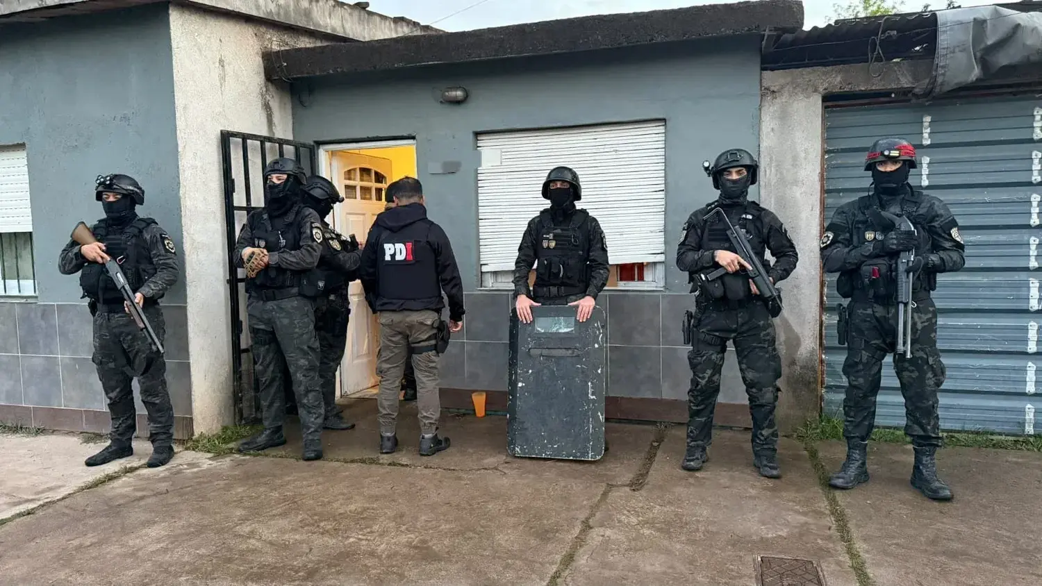 La PDI detuvo a tres personas en una causa por microtráfico y secuestraron cocaína