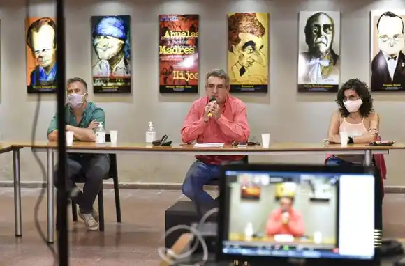 Agustín Rossi llamó a «respaldar la gestión de Alberto y Cristina en Nación y de Perotti en la provincia»