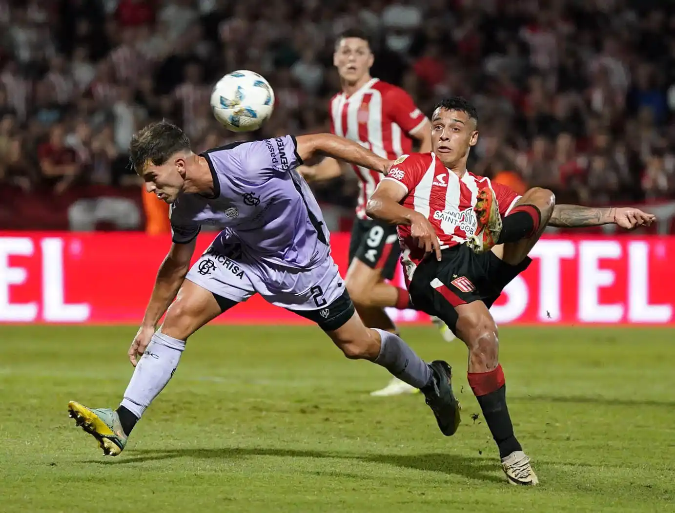 Estudiantes no dejó dudas y se metió en las semifinales