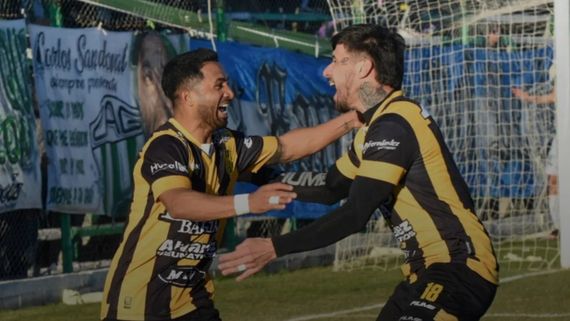 Olimpo ganó en Rawson, se clasificó y alivió a Santamarina