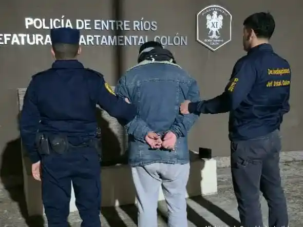 Robo millonario en Entre Ríos: se llevaron $17 millones de una vivienda en Villa Elisa