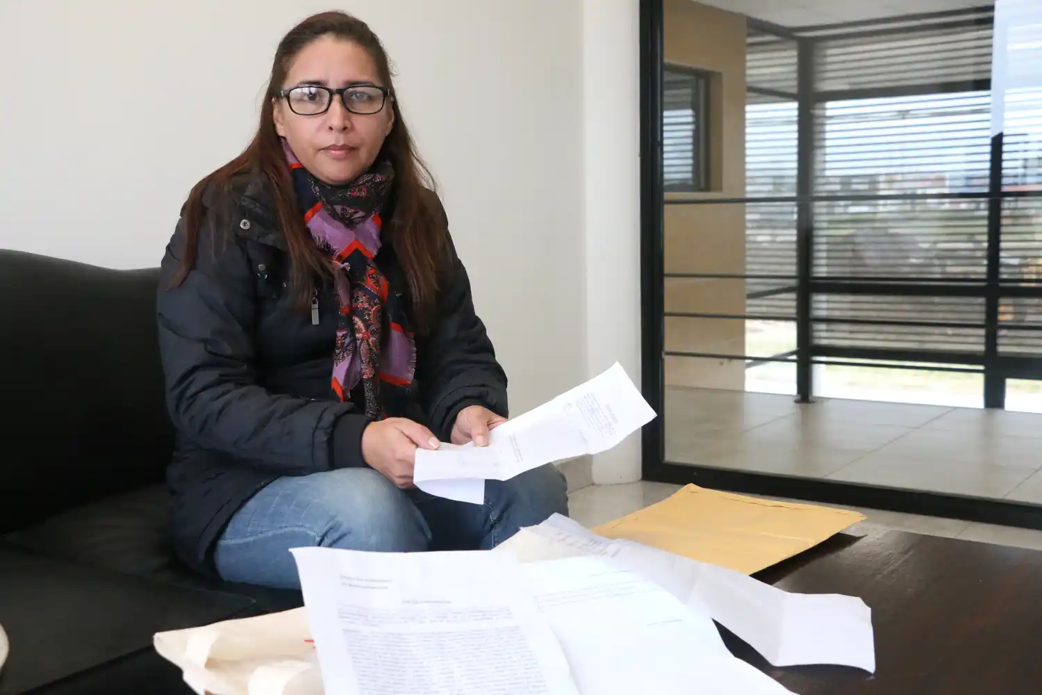 "Tu hija va a aparecer violada en una zanja", la gravísima amenaza por la que pide ayuda