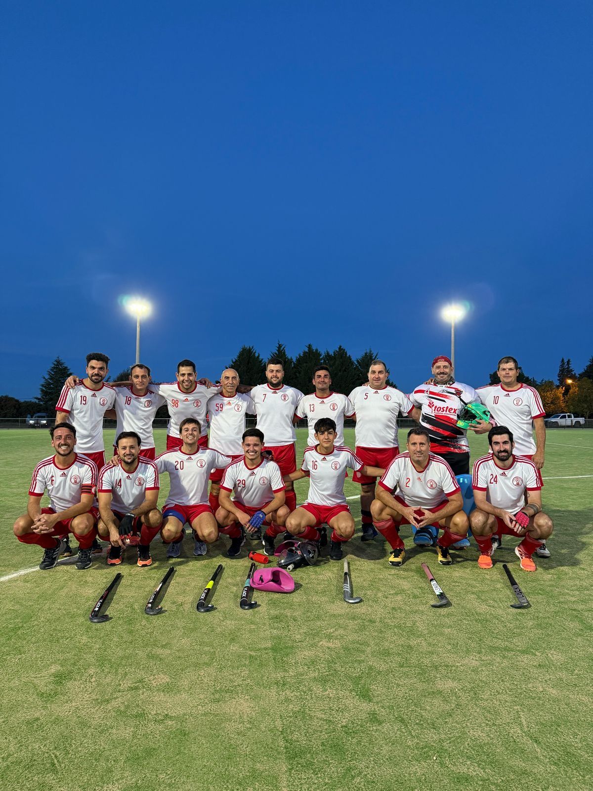 Hockey sobre cesped: Huracán se metió en el top 4 de la liga