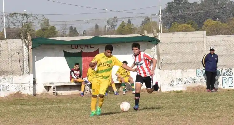Avanza el Clausura para inferiores