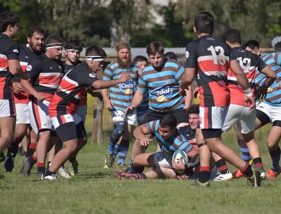 Central Entrerriano ganó y picó en punta en la Copa de Oro del Provincial