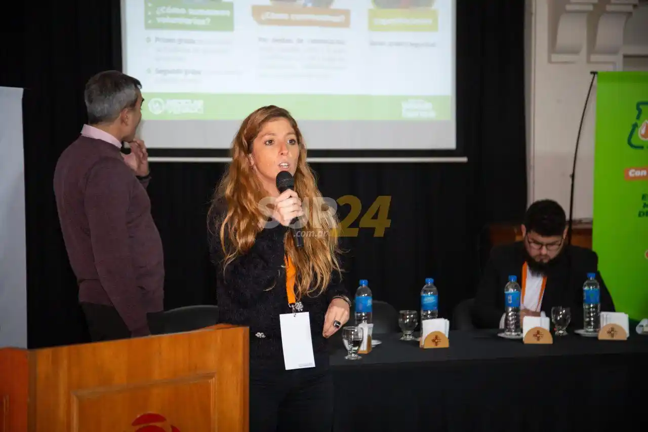 Con presencia venadense: presentaron la primera investigación sobre gestión del aceite vegetal usado en el país